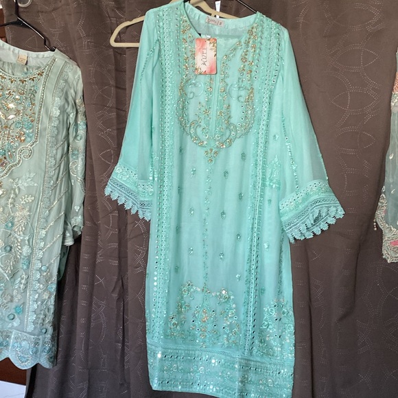 Guzel branded shalwar kameez - Picture 2 of 7